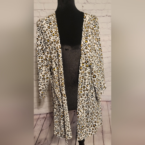 Sweaters - Leopard Print Open Cardigan